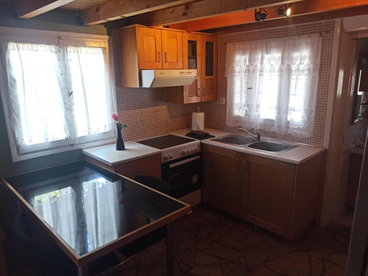 Floras House Apartment Нафплион Екстериор снимка